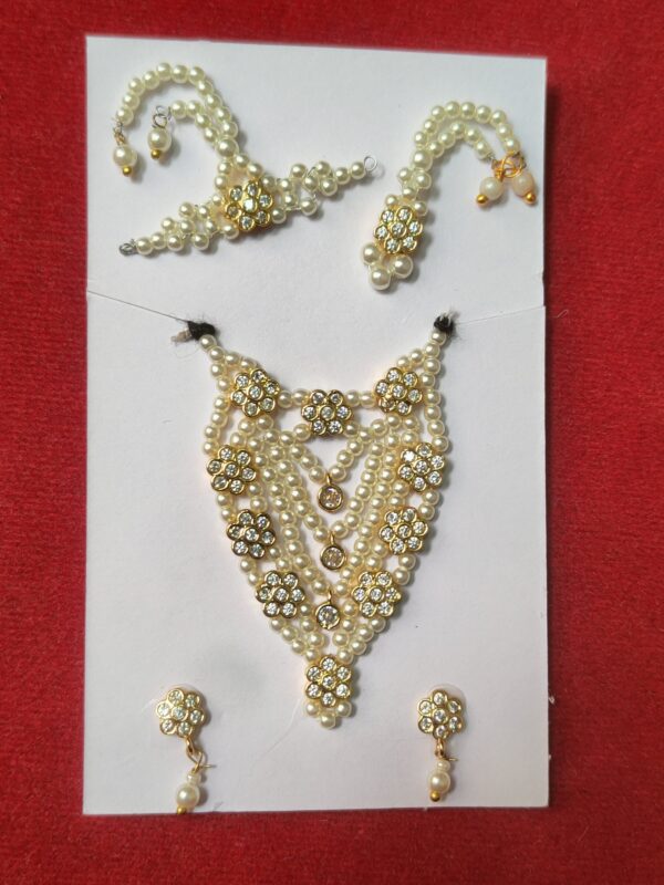 shringar set ad moti