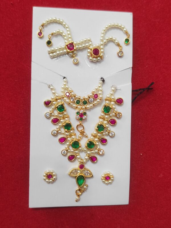 shringar set ad moti